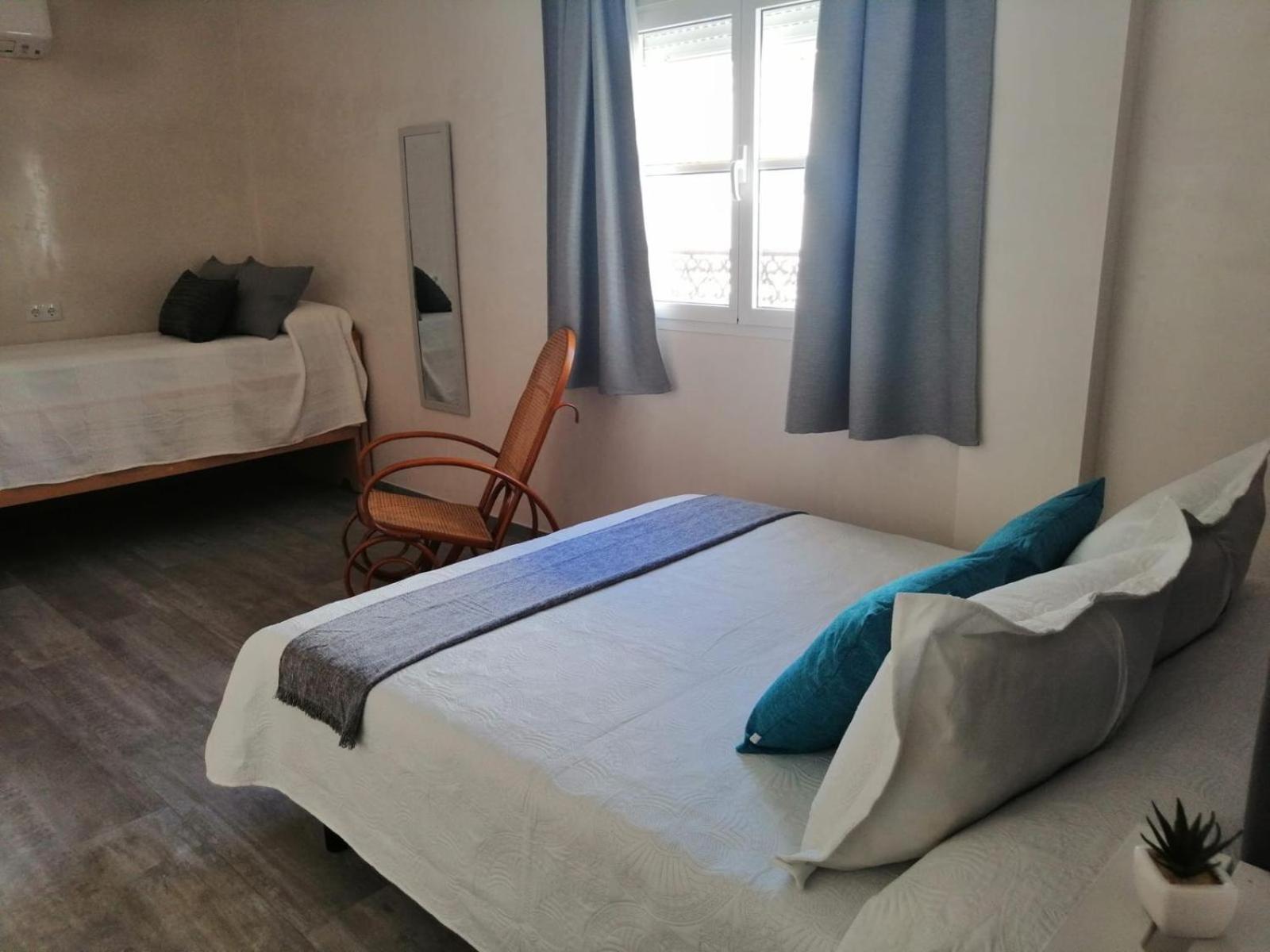 Hostal La Tarayuela Barbate Bagian luar foto