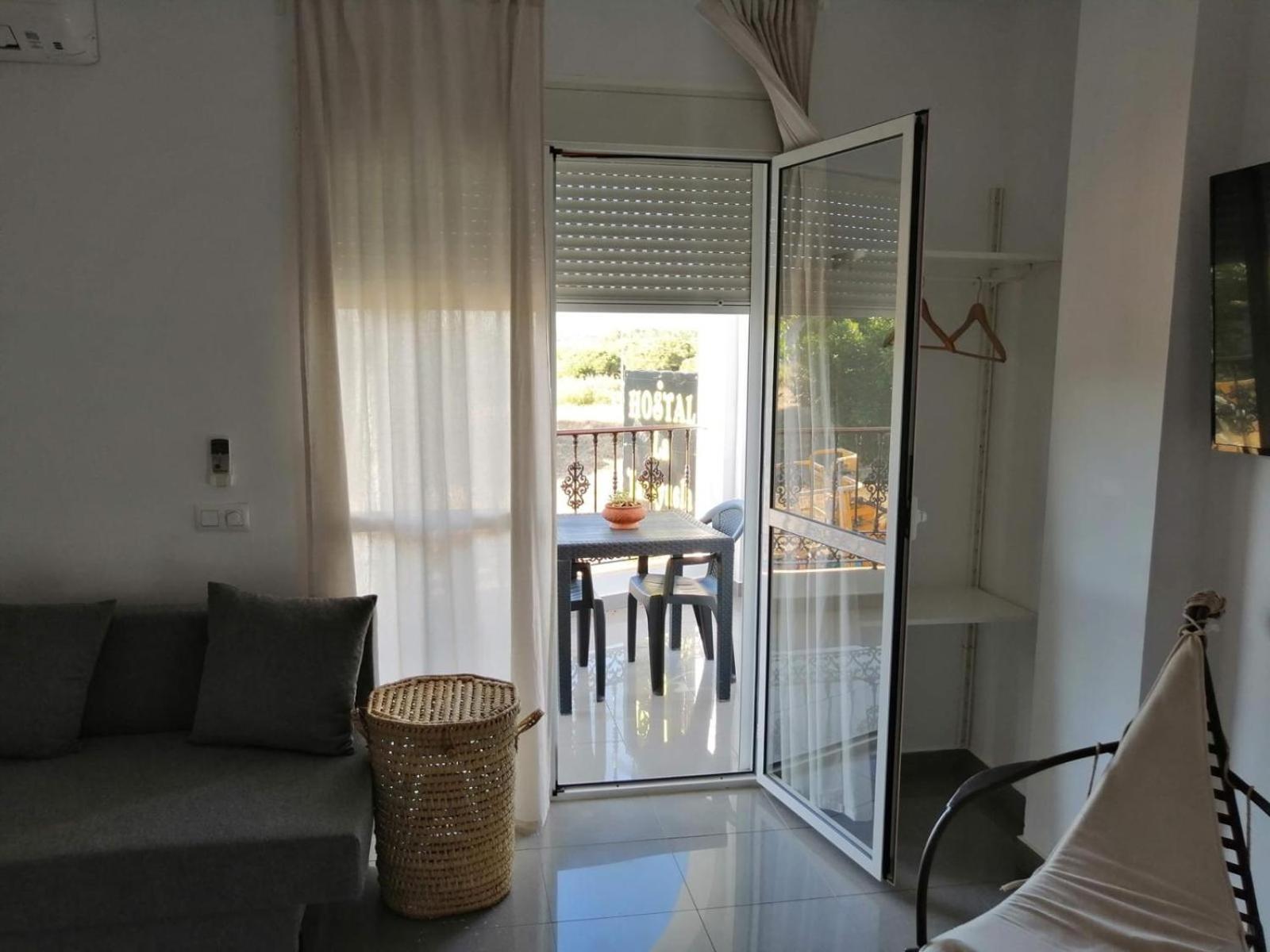 Hostal La Tarayuela Barbate Bagian luar foto